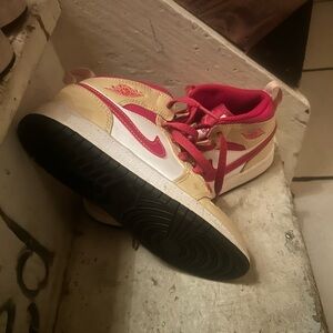 Nike high tops size 12 or 1